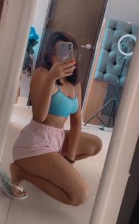 Dolgun Göğüsleriyle Erkeğini Boşaltan Beşiktaş Escort Berna